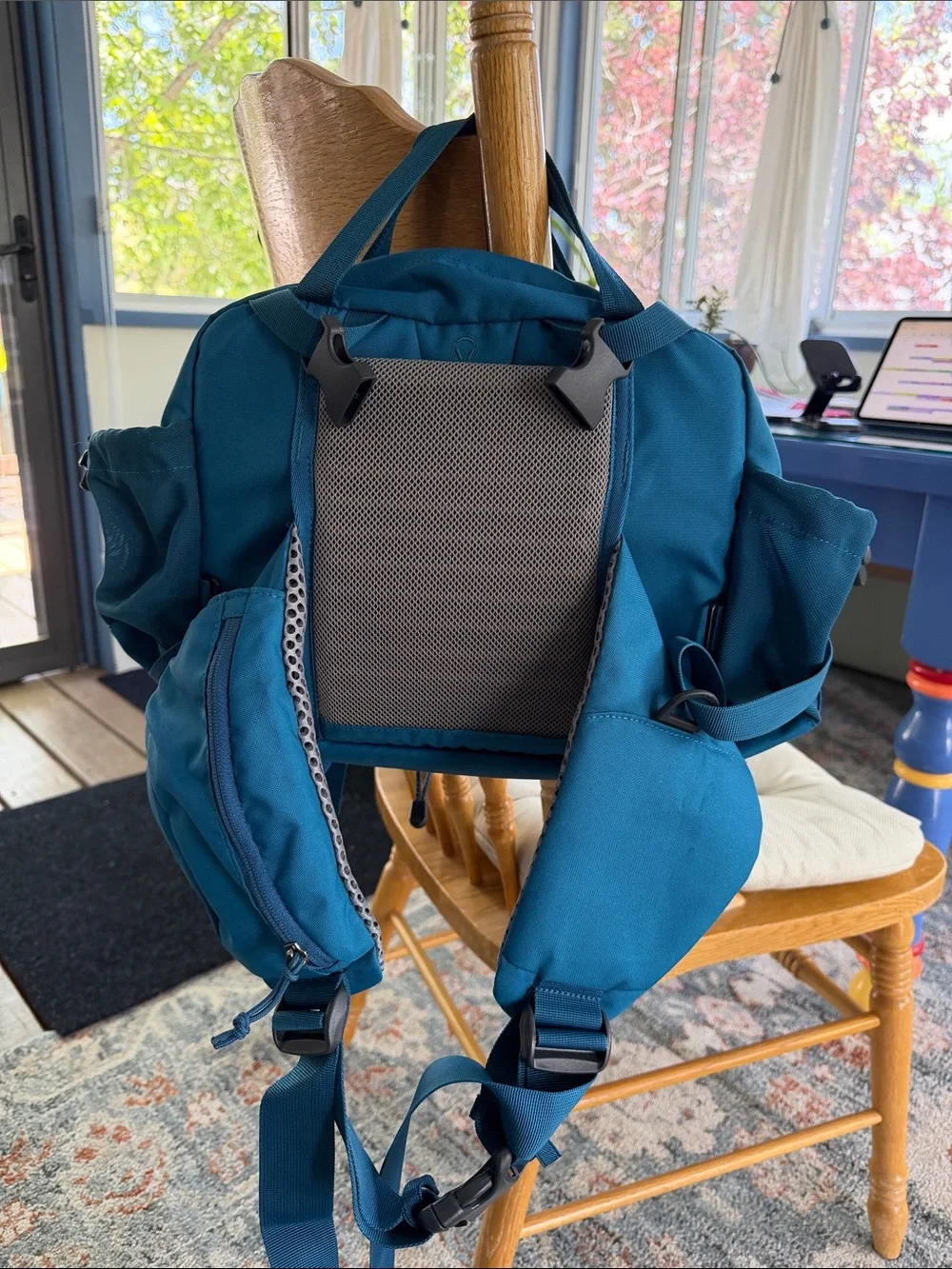 Blue lumbar Backpack - Picture 3 of 6